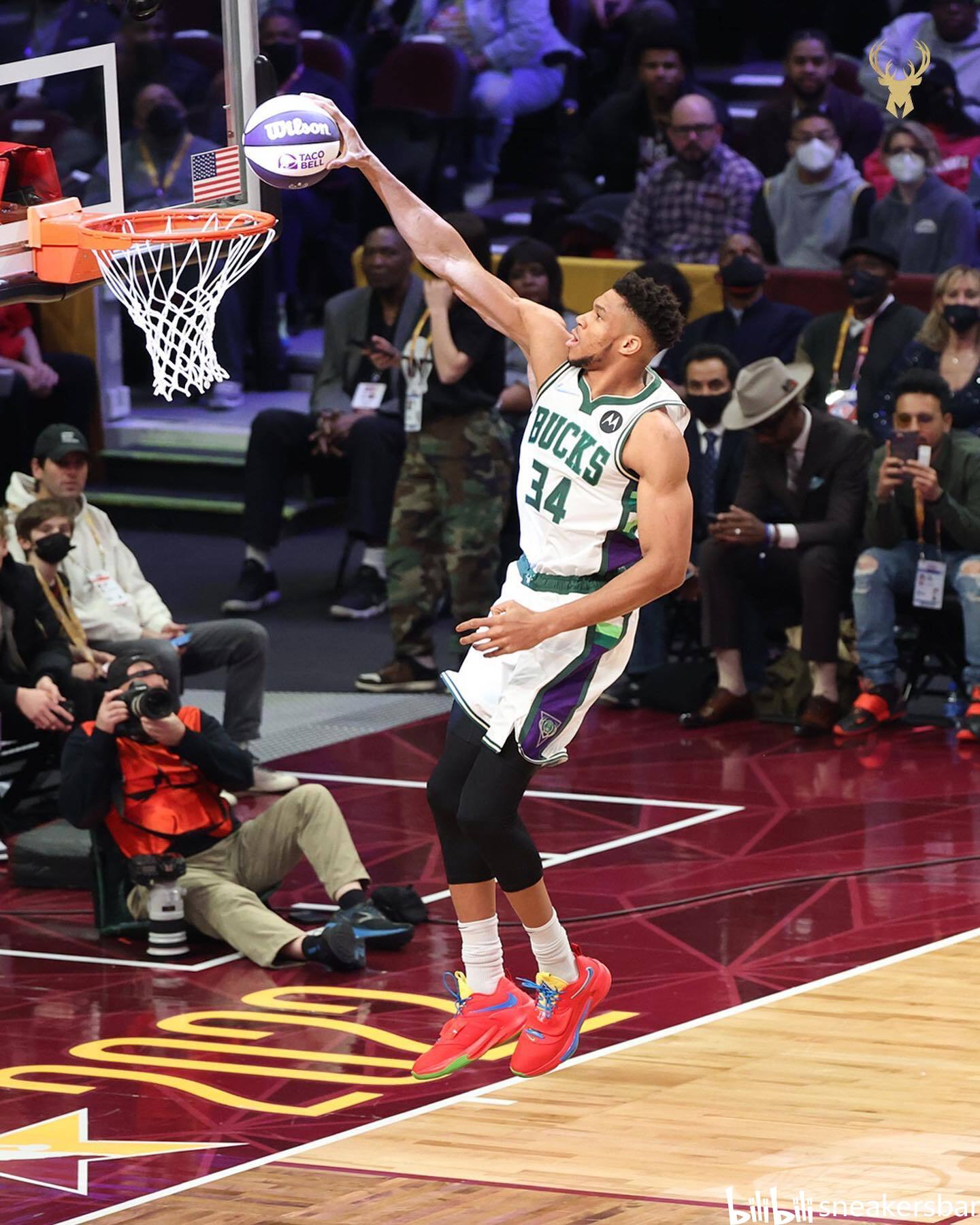 场吸引力 场吸引力